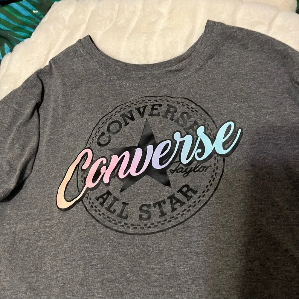 Converse Girl’s Size 16 Grey Pink Blue Logo Brand Casual Cropped Tee